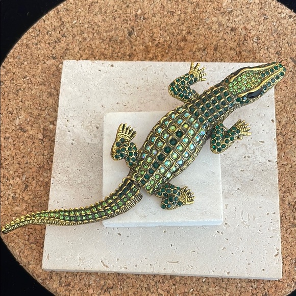 Macy's Green and Gold Reptile Habitat Accessory - Picture 1 of 1